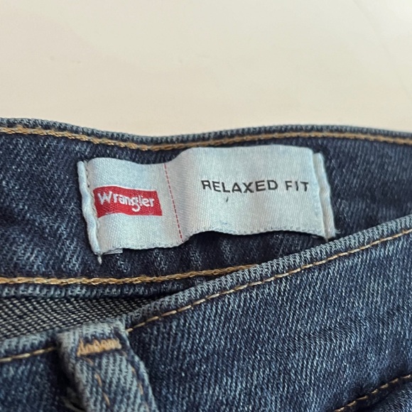 WRANGLER 5-Star Relaxed Fit Jeans. 32” X 32” NWT - Picture 11 of 11